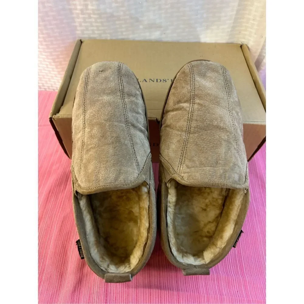 Old friend men’s slippers 11-11.5 (worn‎ heel damage)